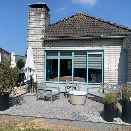 In By Interhome בית נופש Dirkshorn