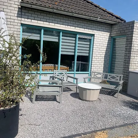 In By Interhome * Dirkshorn